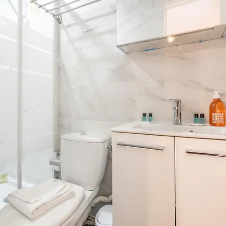 Spacious And Bright 2-Bedroom Large Apartment Very Close To Paris - Near Metro Boulogne-Billancourt Exterior photo