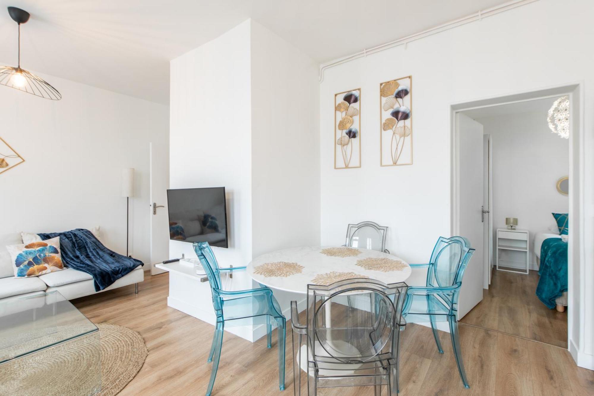 Apartment Spacious And Bright 2-bedroom Large Very Close To Paris - Near Metro Boulogne-Billancourt